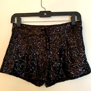 👀 4/$10 black Sequin Shorts
